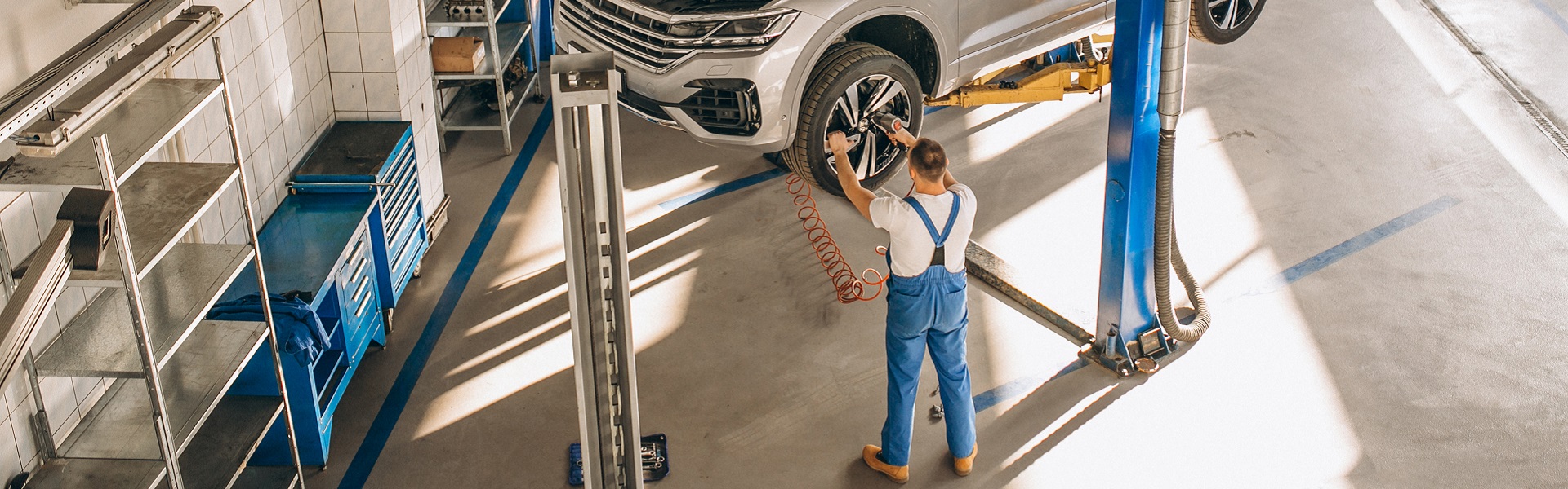 Booom rent a car aerodrom Beograd | Peugeot service